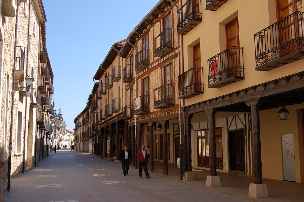 Ferienwohnung El Balcon De La Catedral El Burgo de Osma-Ciudad de Osma Exterior foto